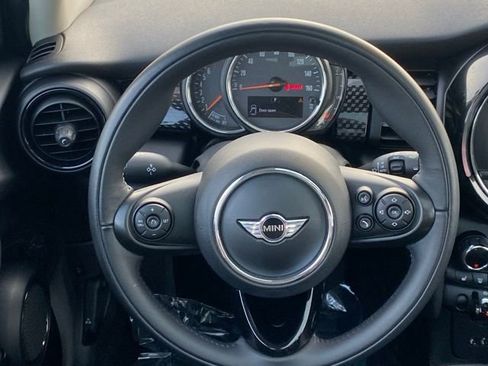 Used 2018 MINI Cooper S image 12