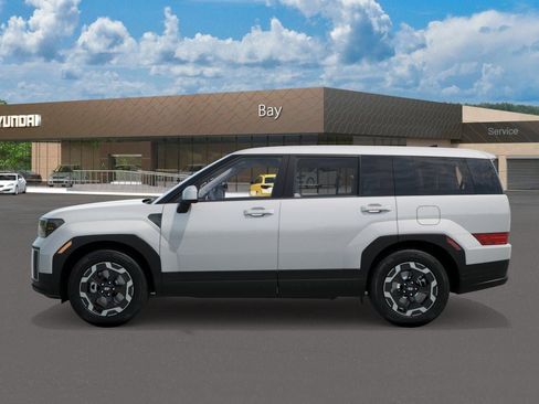 New 2026 Hyundai Santa Fe SE image 3