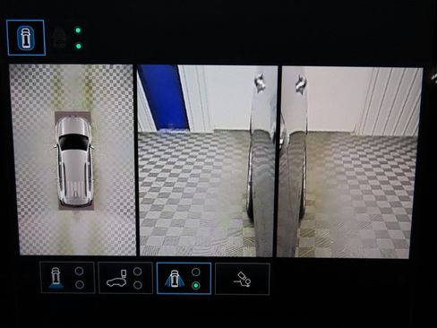 Used 2024 GMC Acadia Denali image 21