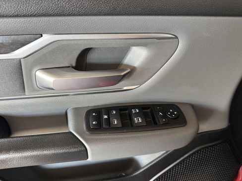 Used 2019 RAM 1500 Big Horn image 22