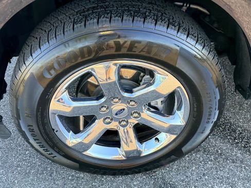 Used 2022 Ford F150 Lariat image 17