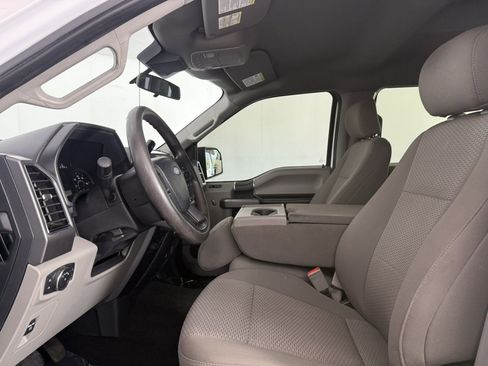 Used 2019 Ford F150 XLT w/ Trailer Tow Package AWD/4WD image 14