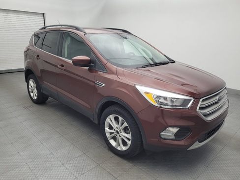 Used 2018 Ford Escape SE FWD image 13