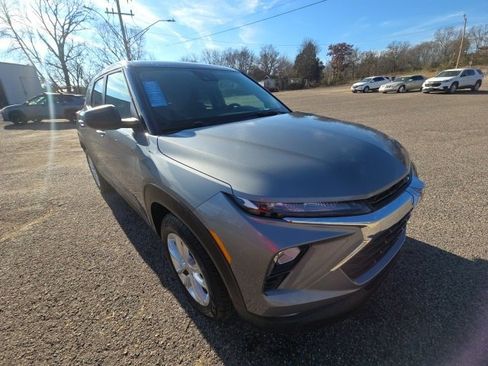 Certified 2025 Chevrolet TrailBlazer LS w/ LS Convenience Package image 7