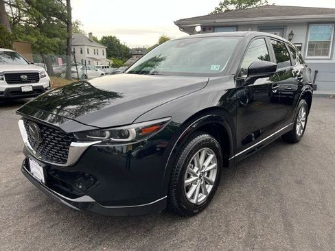 Used 2024 MAZDA CX-5 AWD 2.5 S w/ Preferred Package image 3