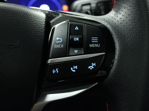 Used 2025 Ford Explorer ST AWD/4WD image 22