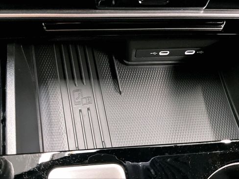 New 2026 Volkswagen Atlas Cross Sport SEL R-Line AWD/4WD image 23