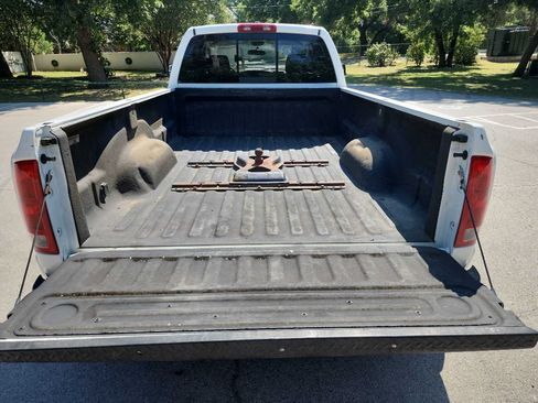 Used 2006 Dodge Ram 3500 Truck SLT RWD image 9