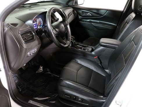 Used 2024 Chevrolet Equinox Premier AWD/4WD image 12