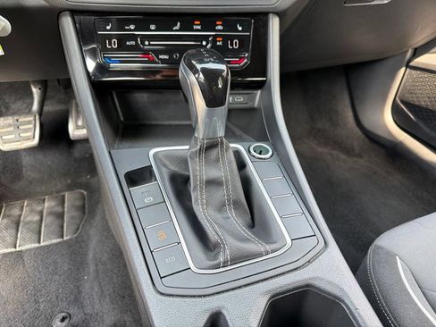 Used 2025 Volkswagen Jetta Sport FWD image 14
