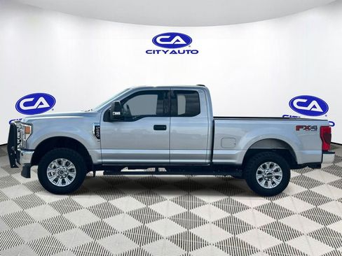 Used 2022 Ford F250 XLT w/ XLT Value Package AWD/4WD image 7