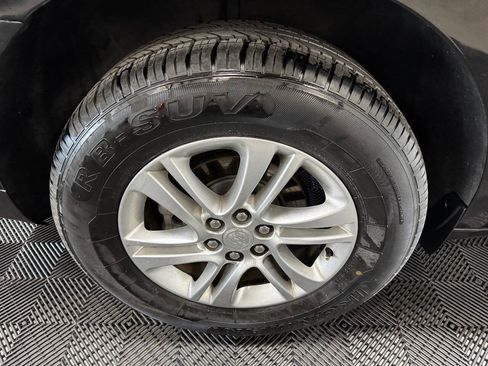 Used 2019 Buick Enclave Essence image 17