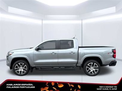 Used 2024 Chevrolet Colorado Z71 w/ Z71 Convenience Package 2