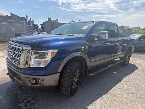 Used 2017 Nissan Titan Platinum Reserve AWD/4WD image 2
