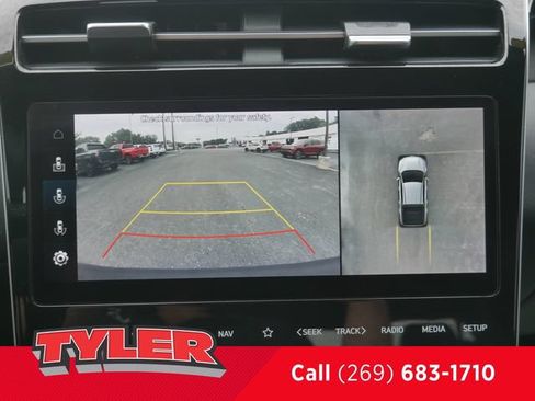 Used 2022 Hyundai Santa Cruz Limited AWD/4WD image 47