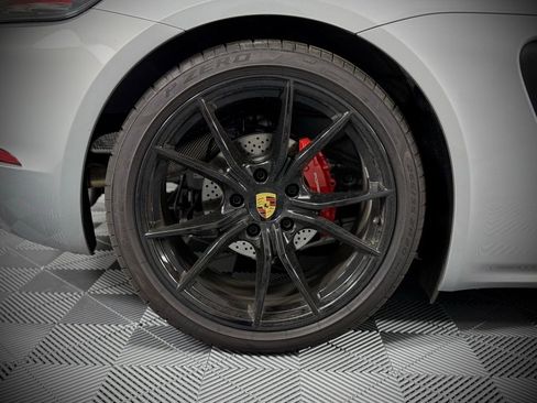 New 2024 Porsche 718 Boxster S image 17