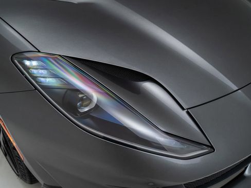 Used 2020 Ferrari 812 Superfast image 35