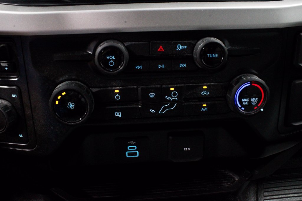 Certified 2026 Ford F250 XL AWD/4WD image 29