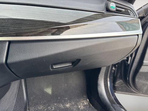Used 2016 BMW 550i Sedan RWD image 21