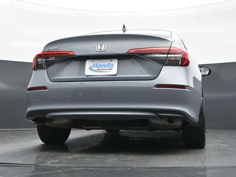 Used 2024 Honda Civic EX image 26