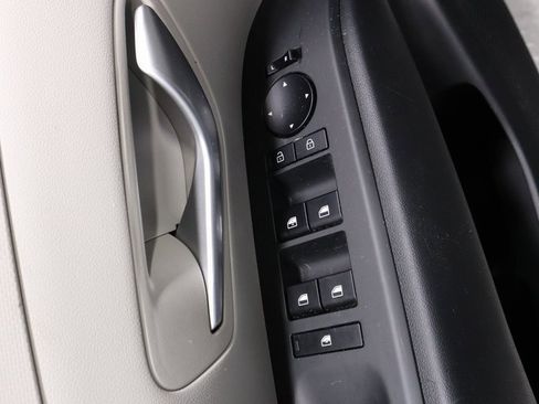 Certified 2025 Hyundai Tucson SE image 22