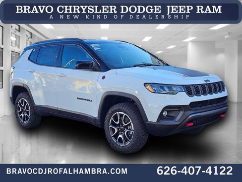 New 2026 Jeep Compass Trailhawk image 1