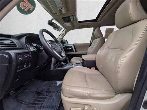 Used 2015 Toyota 4Runner Limited image 17