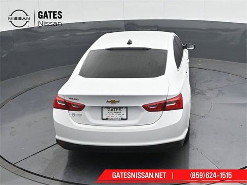 Used 2022 Chevrolet Malibu LS image 37