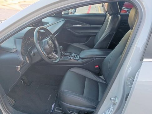 Used 2025 MAZDA CX-30 AWD 2.5 S w/ Preferred Package image 3