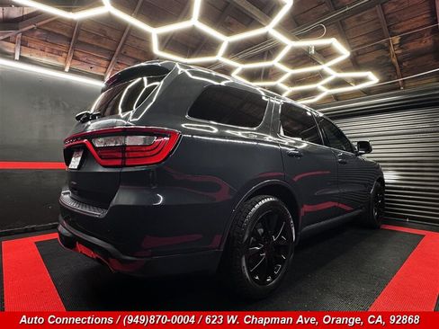 Used 2018 Dodge Durango GT w/ Premium Group RWD image 3