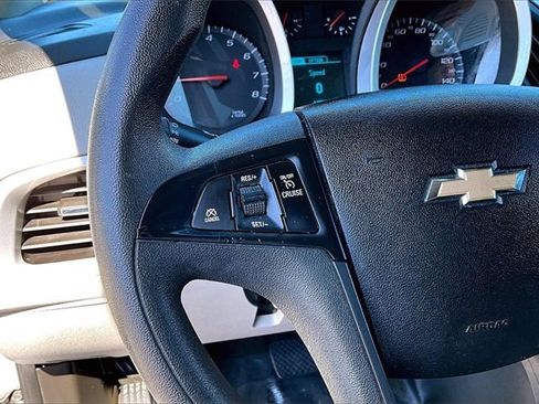 Used 2017 Chevrolet Equinox LS image 10