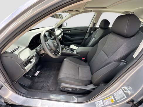 New 2025 Honda Accord SE image 15