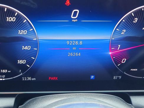 Used 2023 Mercedes-Benz GLC 300 image 25