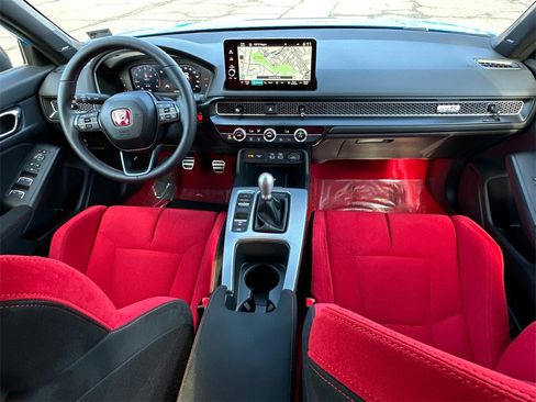 Certified 2024 Honda Civic Type R image 14