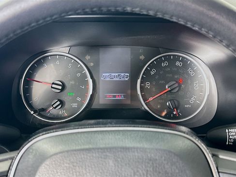 Used 2020 Toyota RAV4 XLE Premium image 14