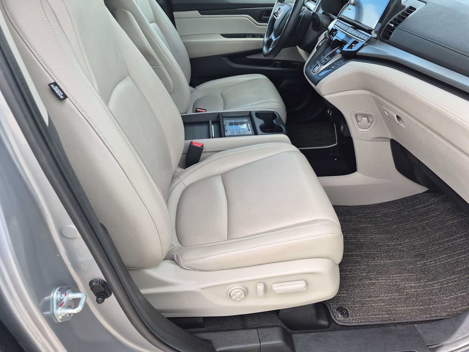 Certified 2025 Honda Odyssey EX-L image 21