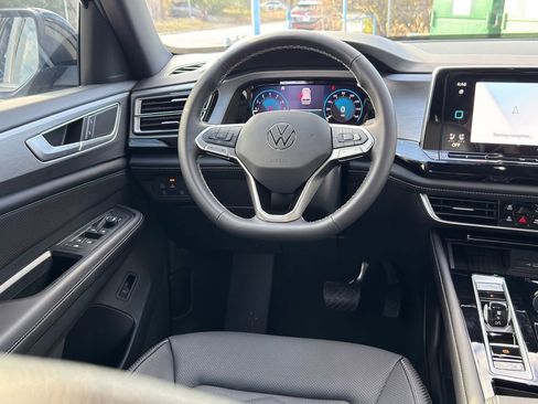 New 2026 Volkswagen Atlas Cross Sport SE FWD image 22