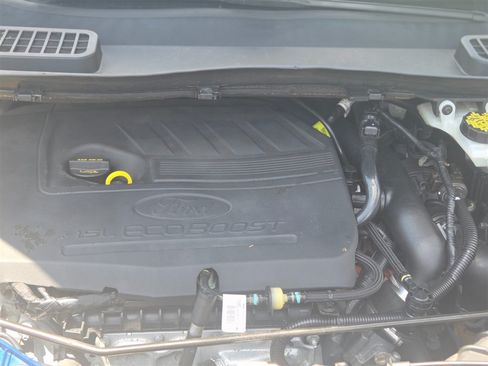 Used 2017 Ford Escape SE AWD/4WD image 18