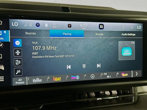 Used 2025 Jeep Wrangler Sahara w/ Safety Group AWD/4WD image 21