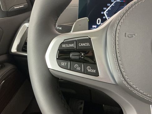 Used 2026 BMW X7 xDrive40i w/ M Sport Package image 18