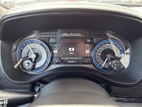 Used 2022 RAM 1500 Limited AWD/4WD image 18