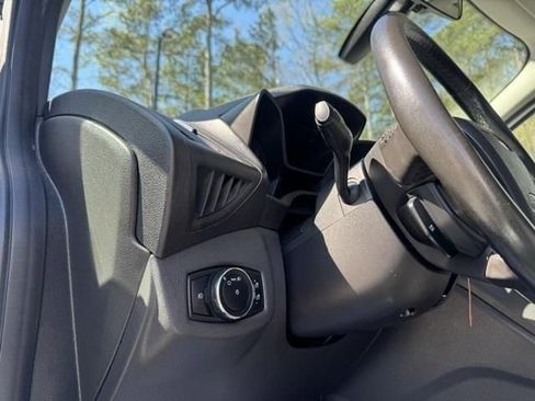 Used 2016 Ford Transit Connect XLT FWD image 21