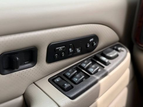 Used 2006 Cadillac Escalade AWD image 22