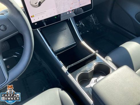 Used 2019 Tesla Model 3 Long Range image 46