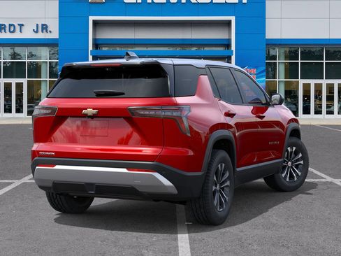 New 2026 Chevrolet Equinox LT image 6