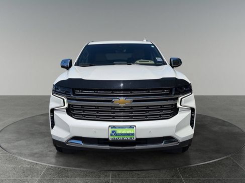 Used 2021 Chevrolet Tahoe Premier w/ Premium Package AWD/4WD image 2