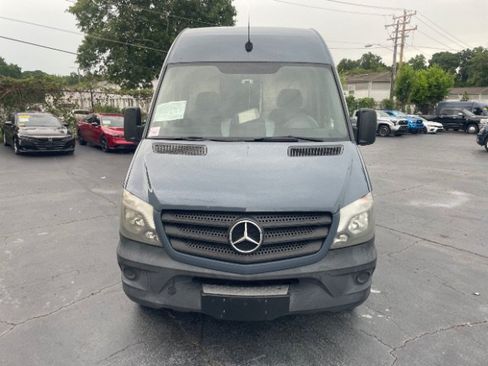 Used 2018 Mercedes-Benz Sprinter 2500 image 1