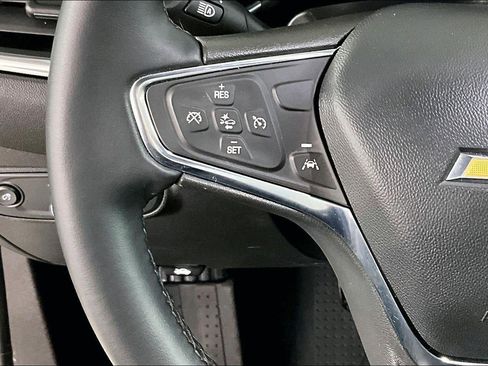 Used 2024 Chevrolet Equinox LT w/ LPO, Floor Liner Package image 11