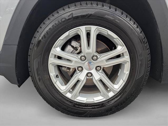 Used 2024 GMC Terrain SLE AWD/4WD image 9