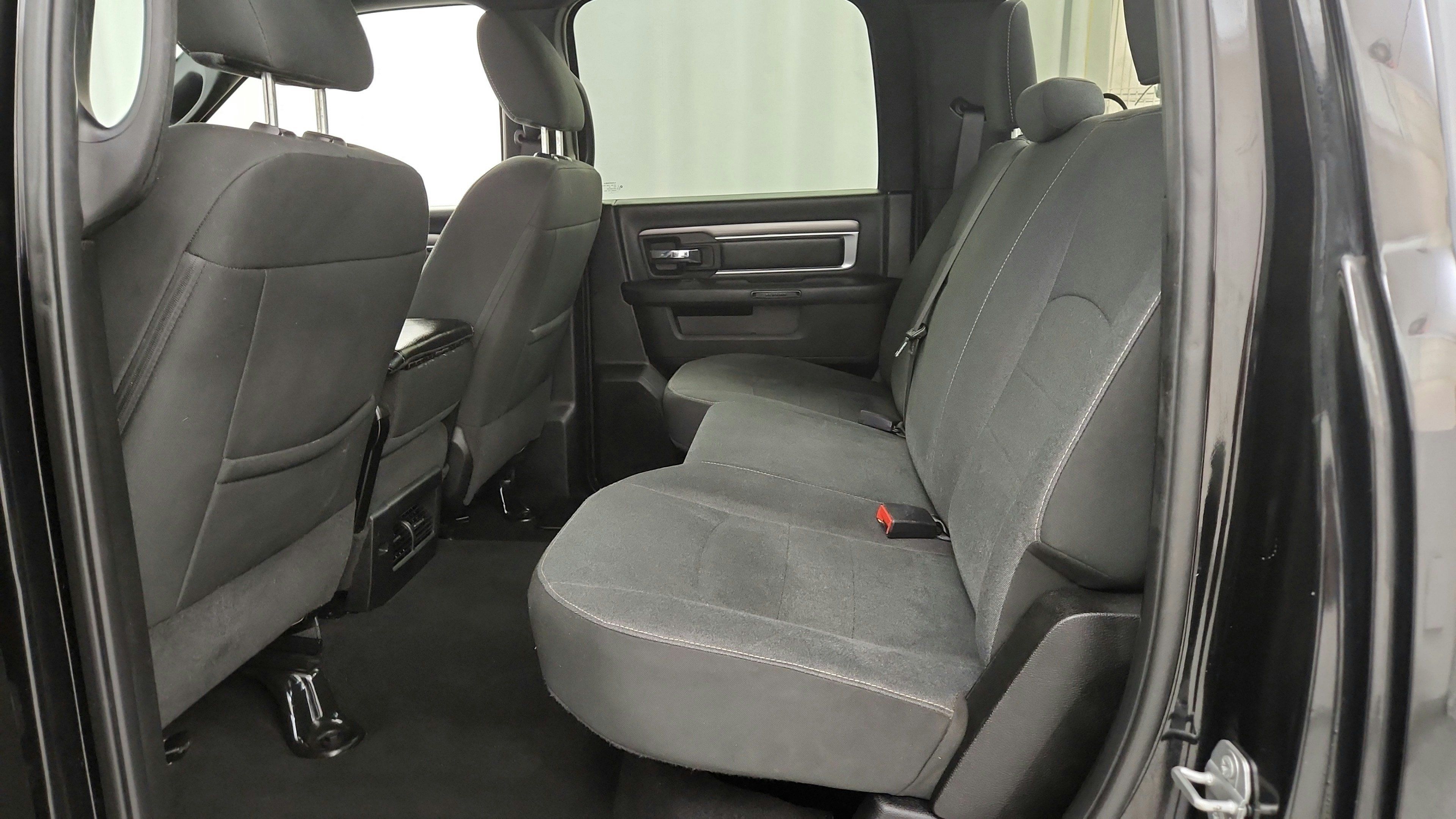 Used 2021 RAM 1500 Warlock w/ Luxury Group AWD/4WD image 25